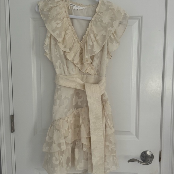 Veronica Beard Dresses & Skirts - Veronica Beard Beige Ruffled Blouse